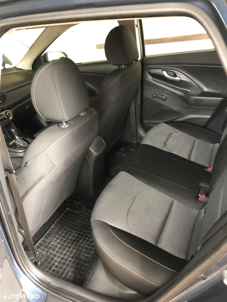Hyundai i30 1.6 CRDI Select - 8