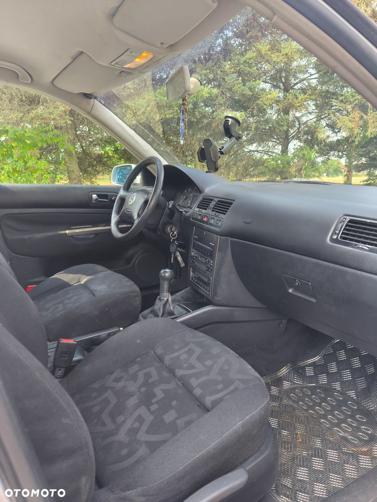 Volkswagen Bora 1.9 TDI - 9