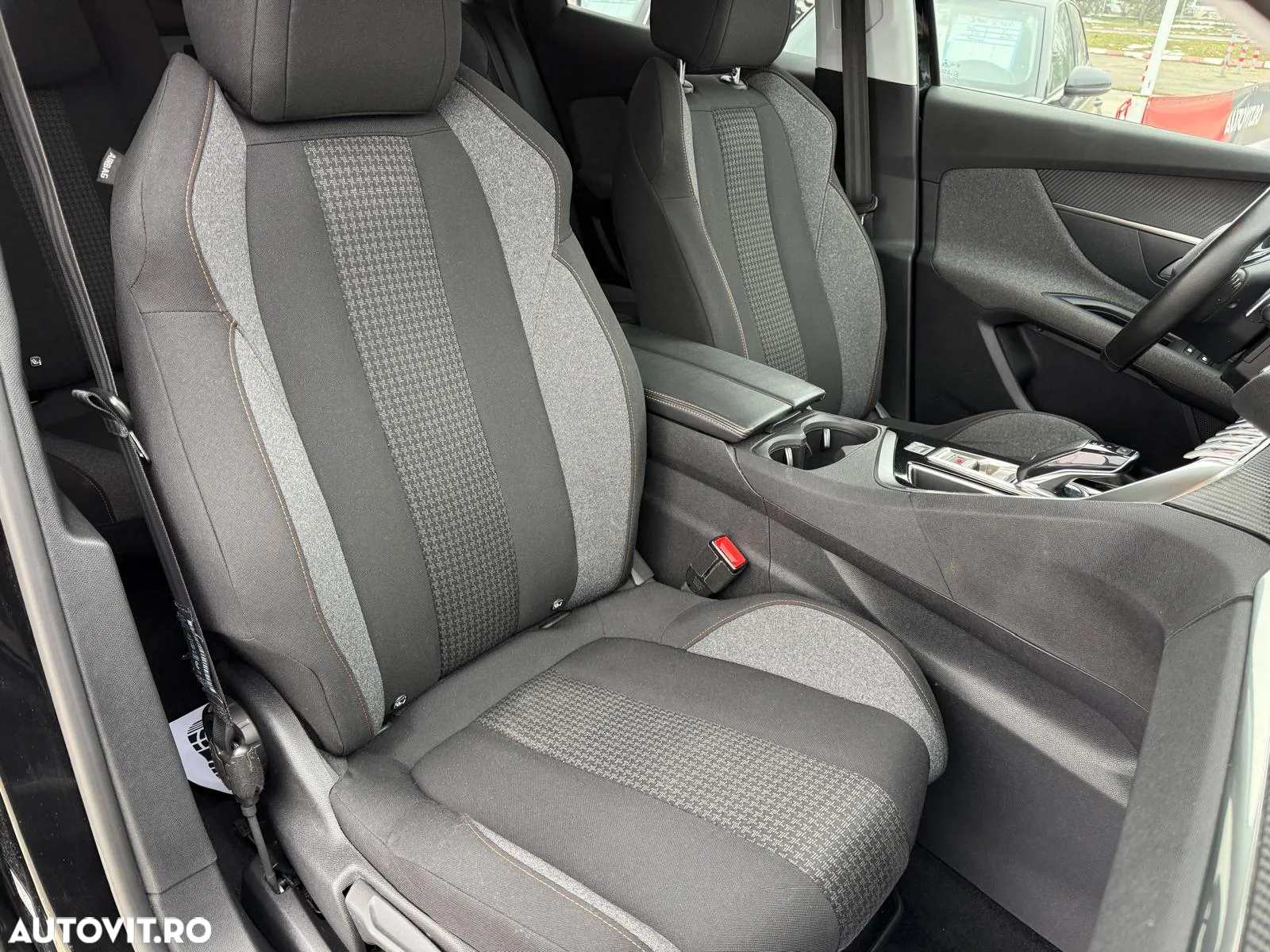 Peugeot 3008 PureTech 130 Stop & Start GPF EAT8 Active Business-Paket - 20