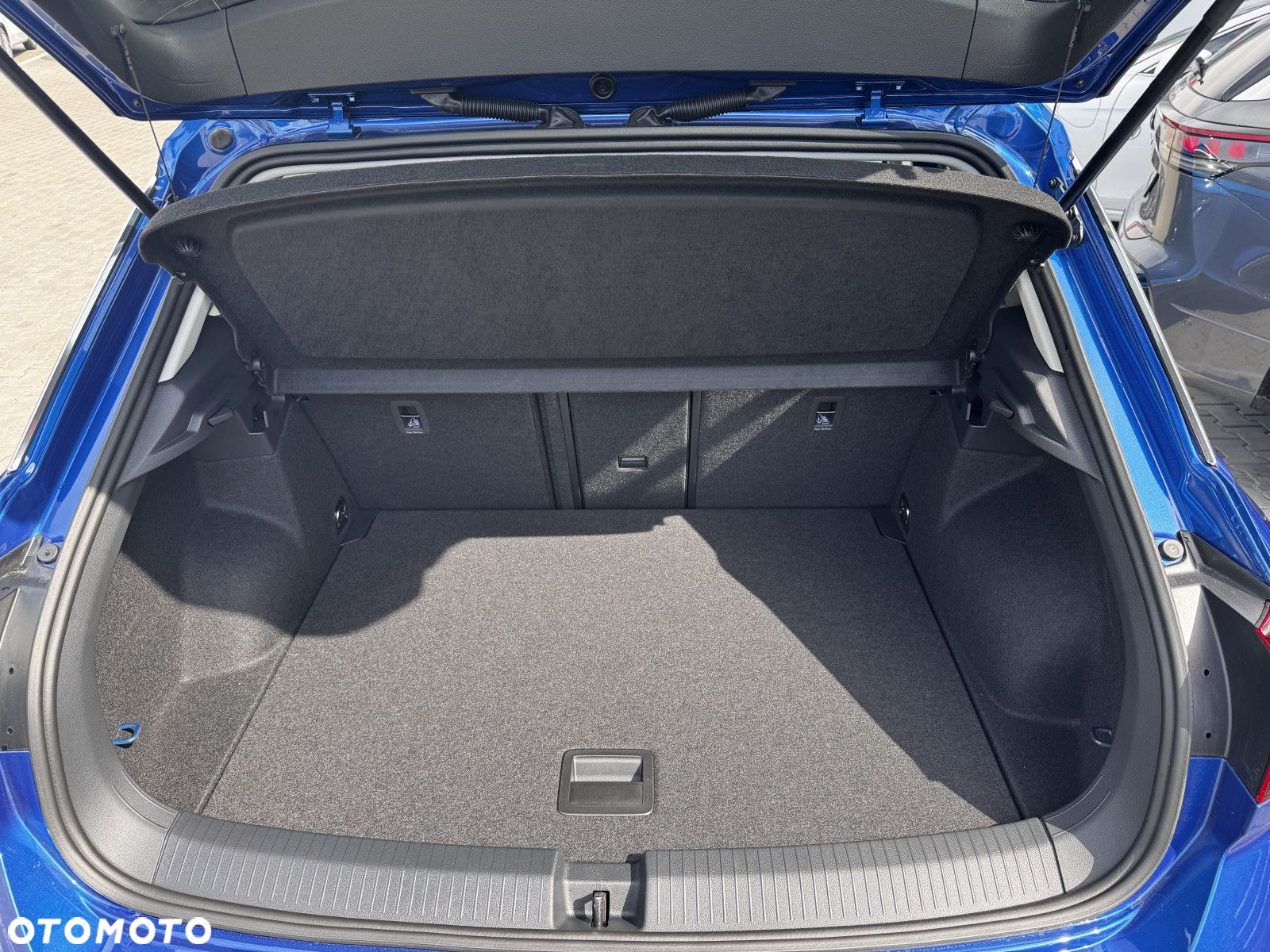 Volkswagen T-Roc 1.5 TSI Style DSG - 5