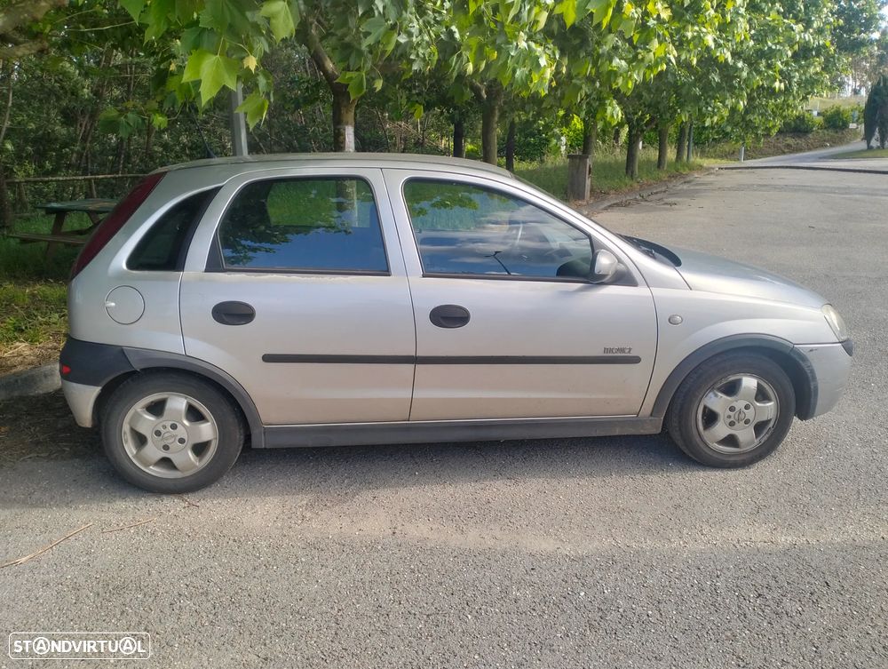 Opel Corsa 1.7 DTi 16V Elegance - 3
