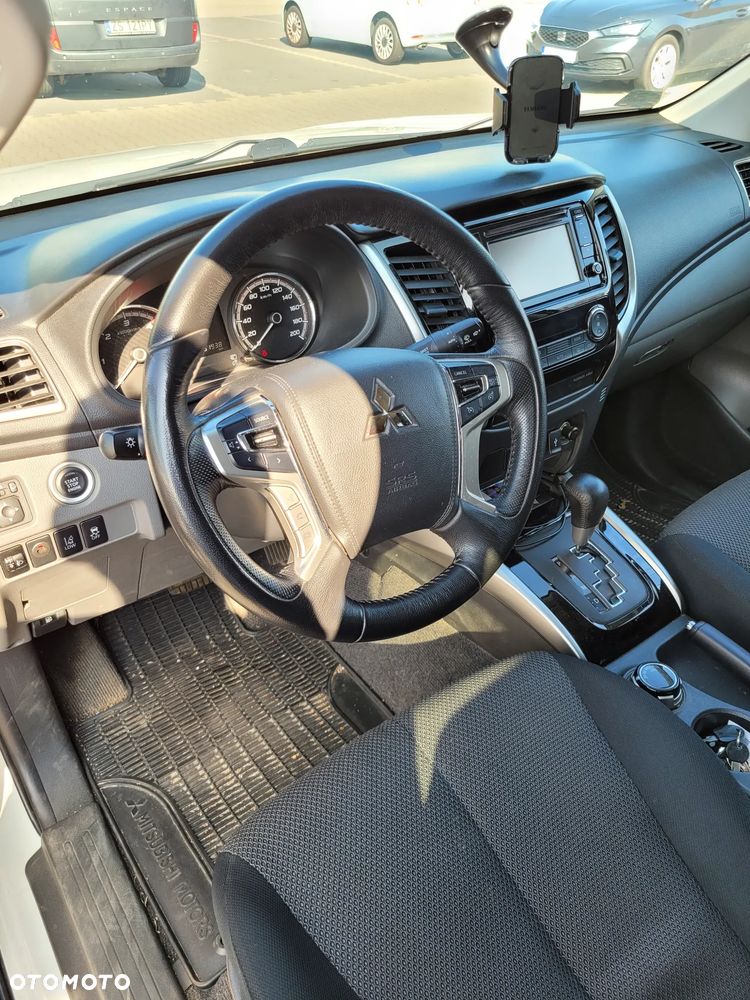 Mitsubishi L200 2.4 d DC Intense Plus EU6 - 7