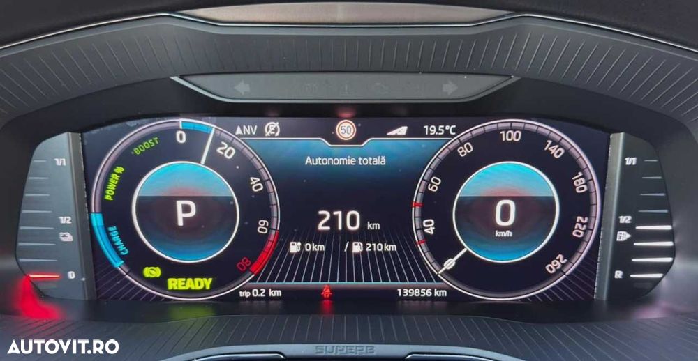 Skoda Superb - 32