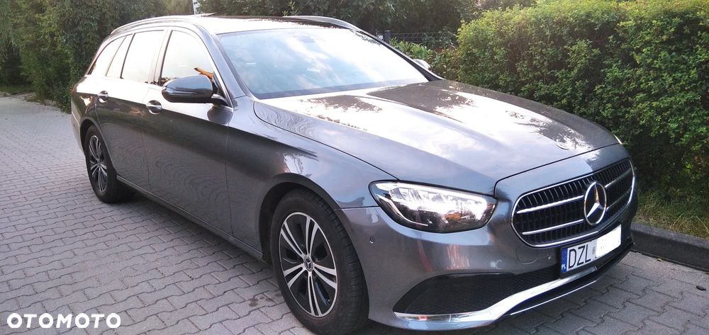 Mercedes-Benz Klasa E 220 d Avantgarde - 3