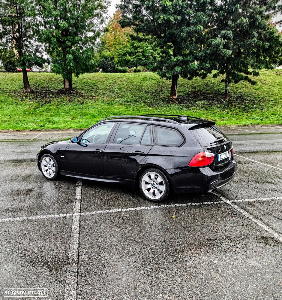 BMW 320 d Touring Navi. Sport Auto - 2