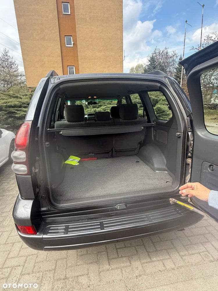 Toyota Land Cruiser LC 3.0 D-4D Luna - 3