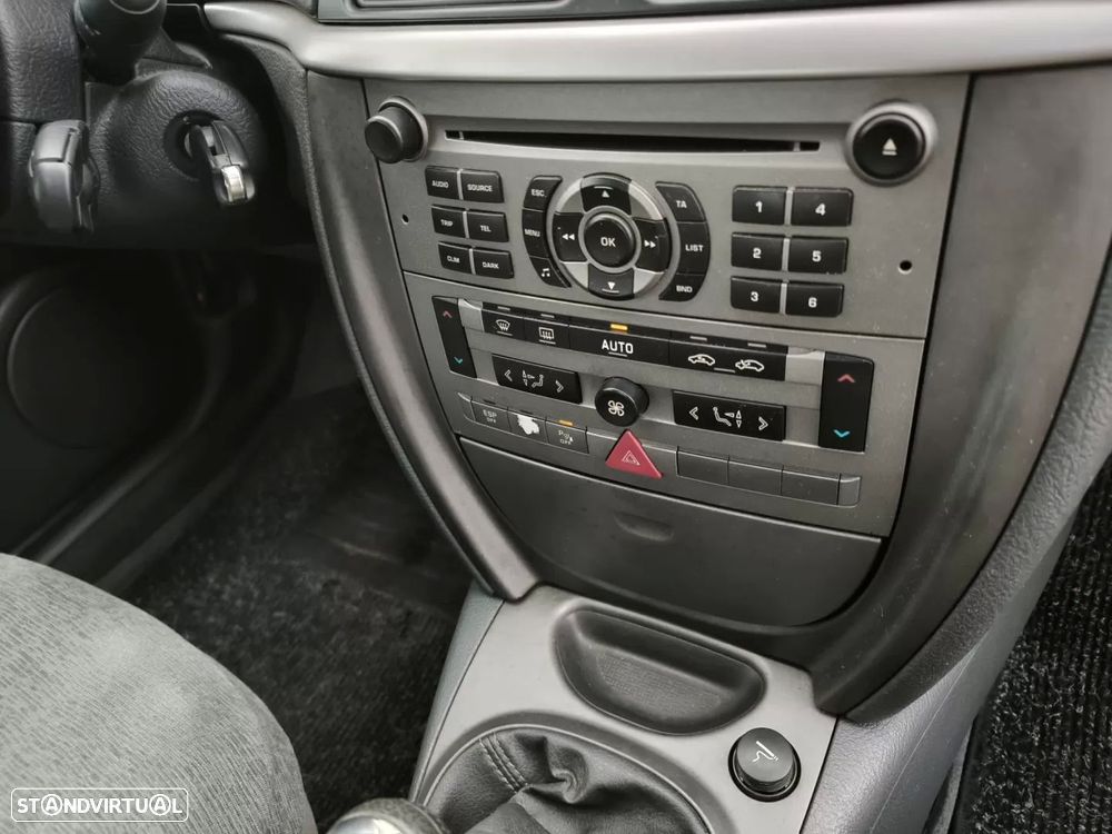 Citroën C5 HDi 110 Business Class - 38