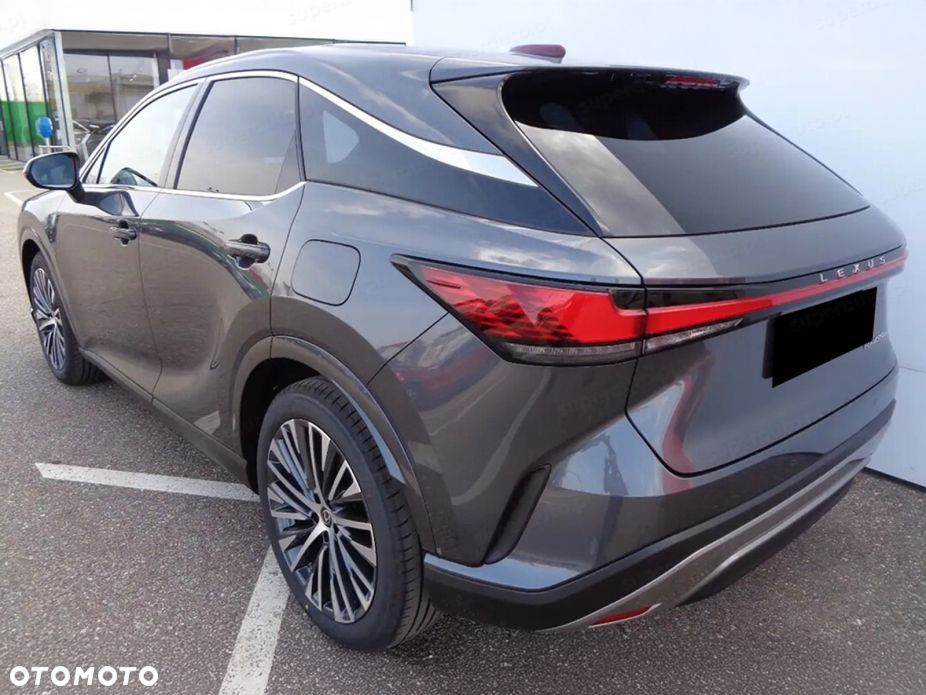 Lexus RX - 4