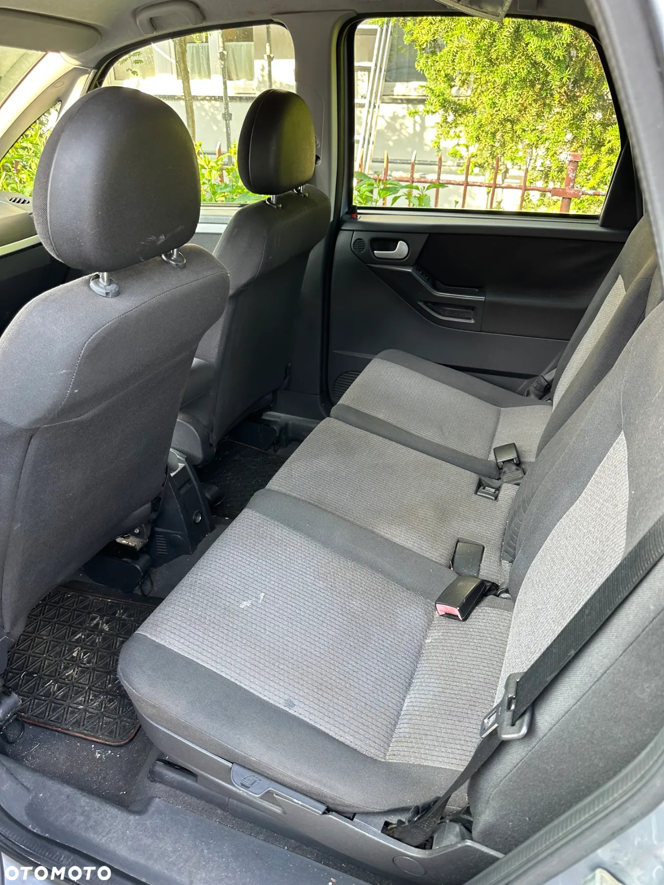 Opel Meriva 1.6 16V (Essentia) - 11