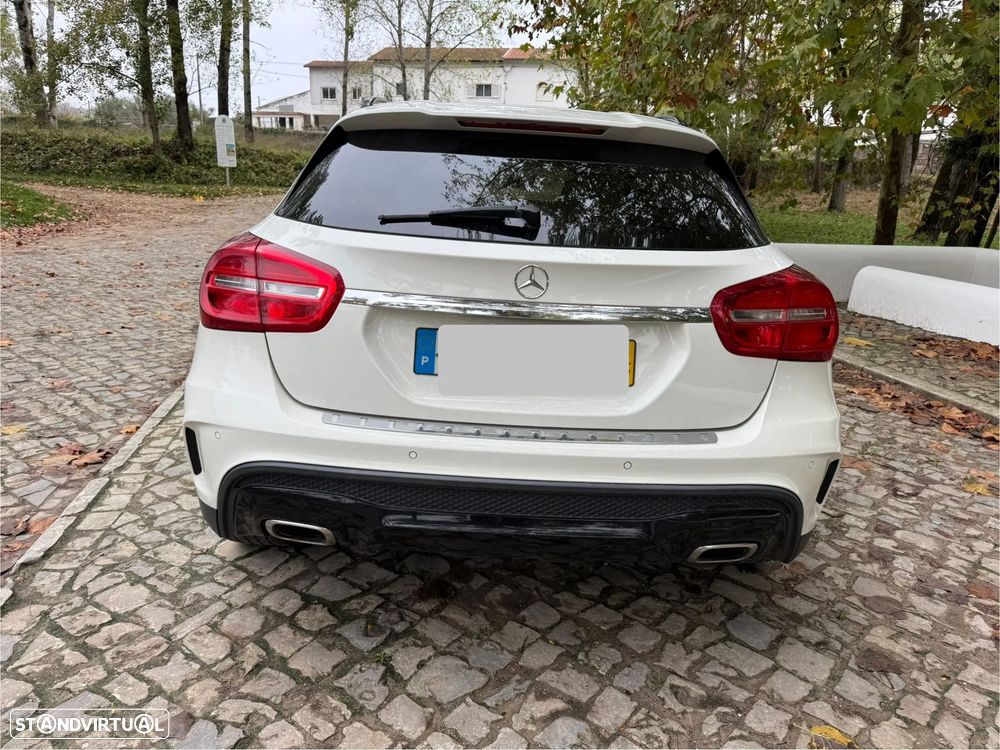 Mercedes-Benz GLA 200 (CDI) d 7G-DCT AMG Line - 4