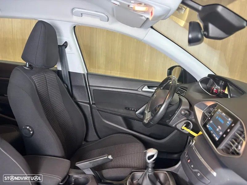 Peugeot 308 1.5 BlueHDi Style - 9