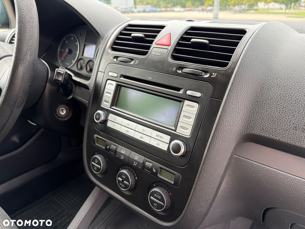 Volkswagen Golf 1.9 TDI Trendline - 23