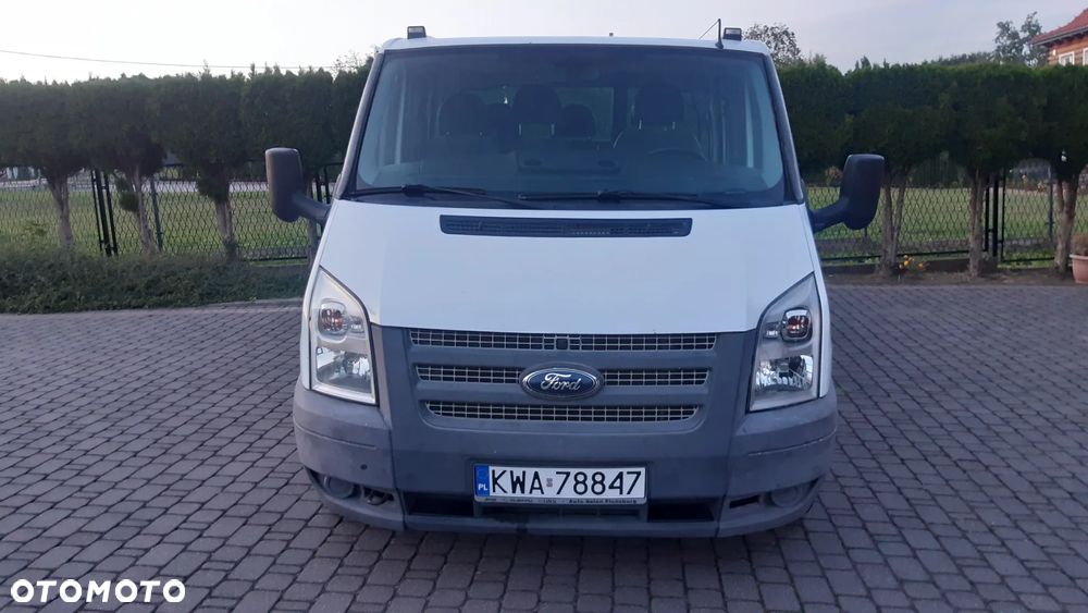 Ford Transit - 11