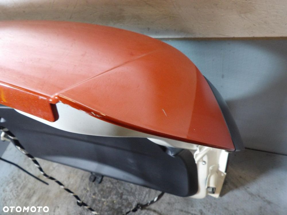 RENAULT CAPTUR TYLNA KLAPA  BIXNR - 8