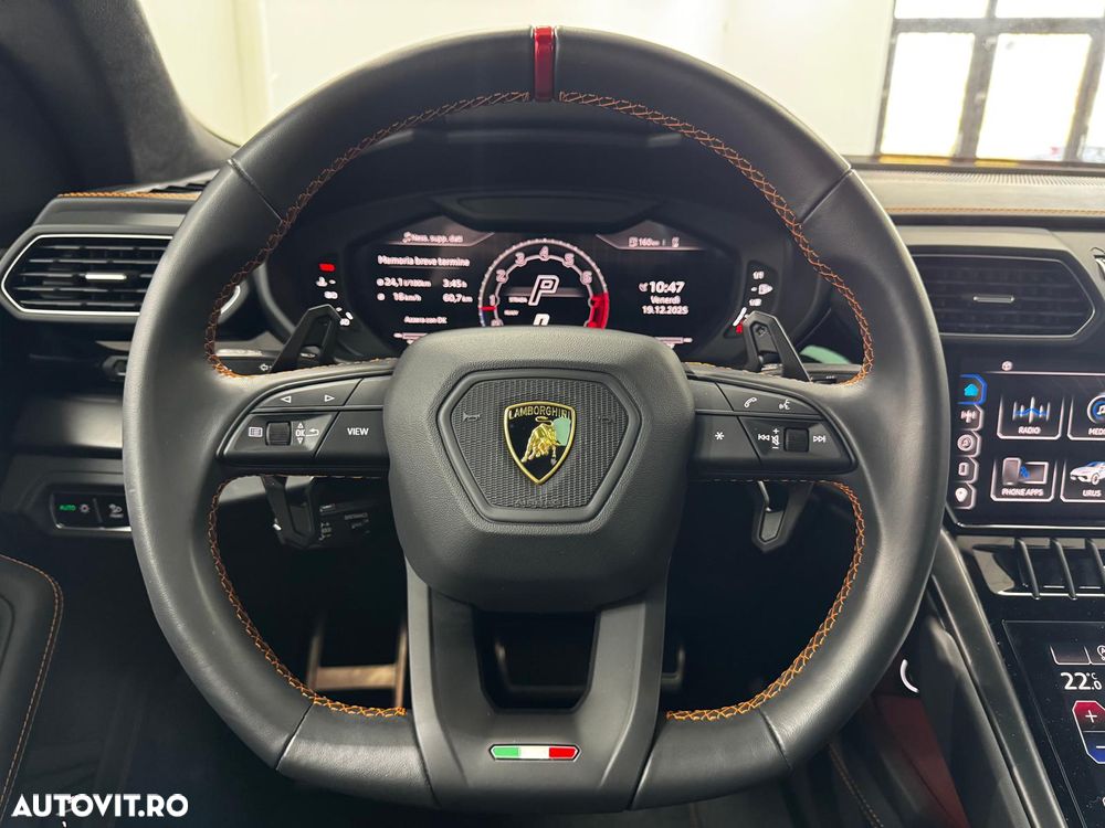 Lamborghini URUS - 3