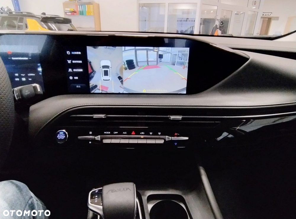 Dongfeng Huge - 12