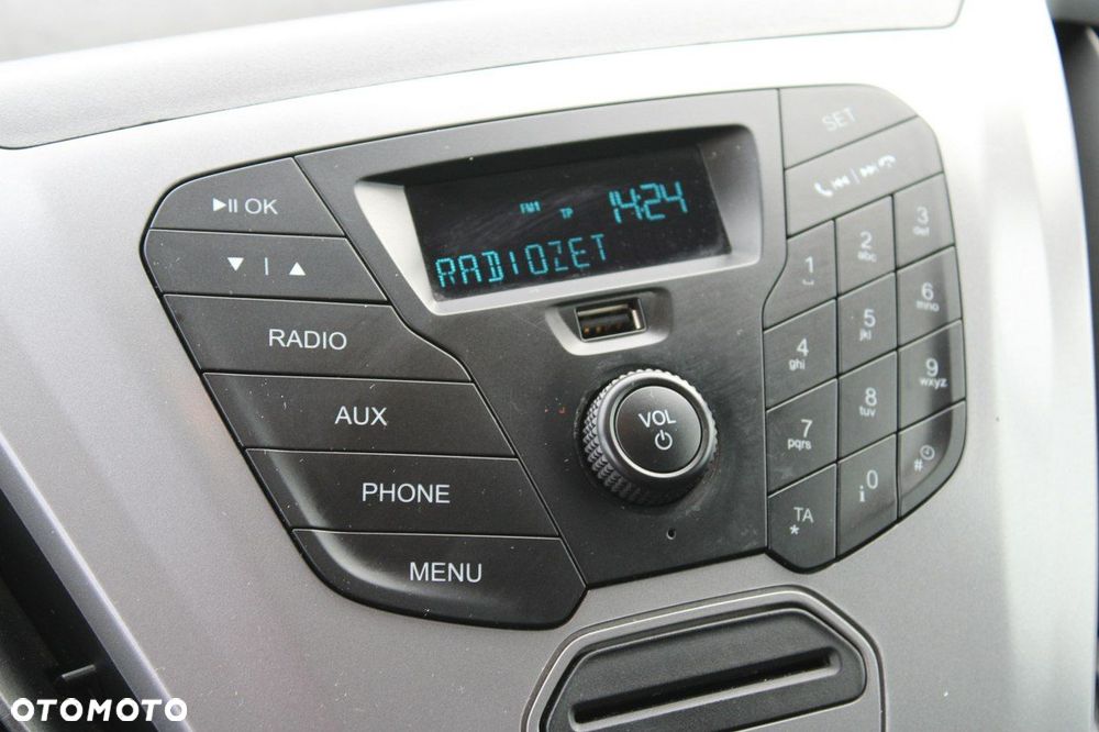 Ford Transit - 19