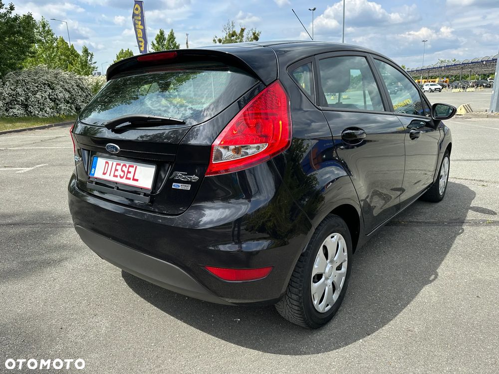 Ford Fiesta - 7