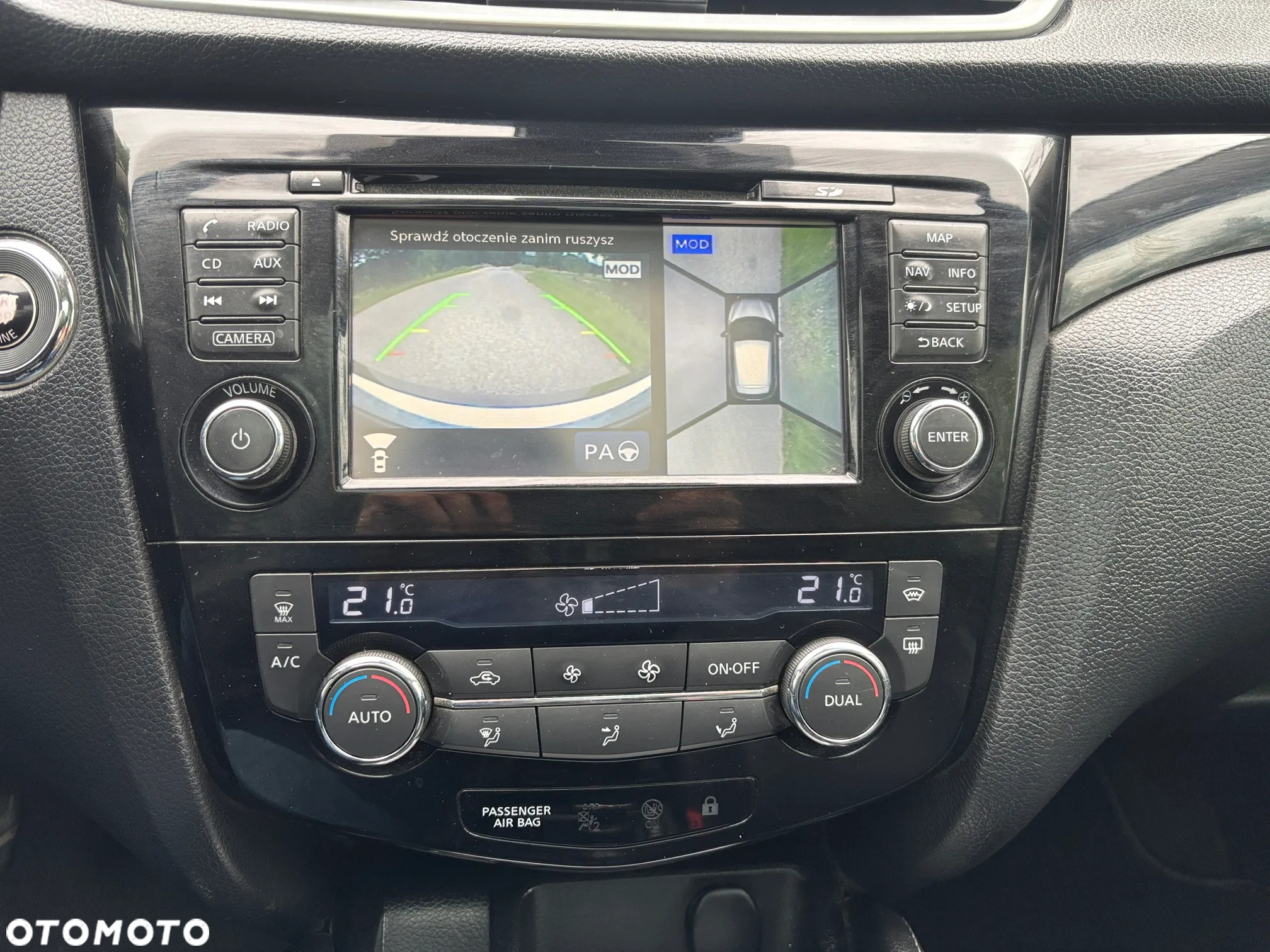 Nissan Qashqai 1.6 DCi 4x4 Black Edition EU6 - 13