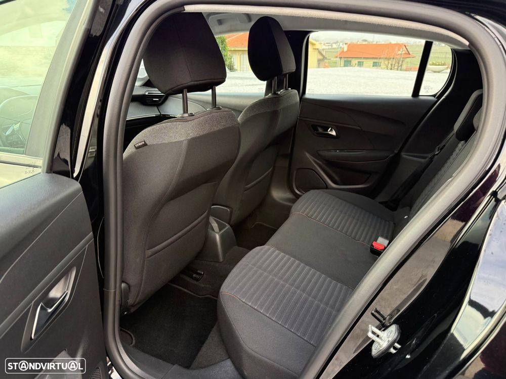 Peugeot 208 1.2 PureTech Active Pack - 18