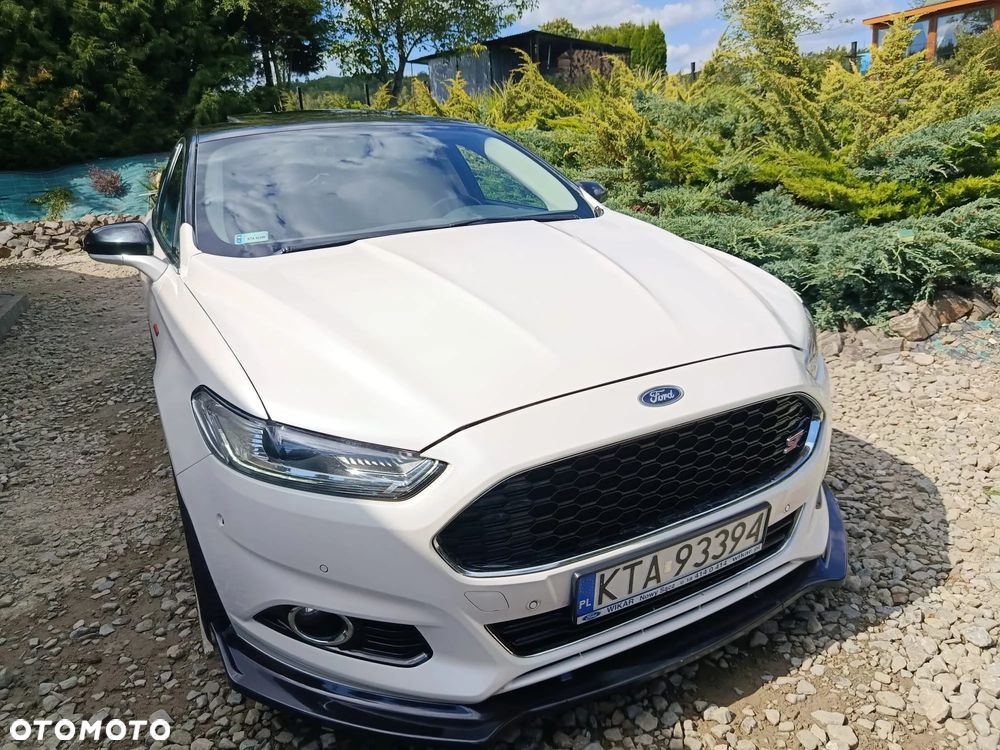 Ford Fusion 2.0 EcoBoost Titanium - 27