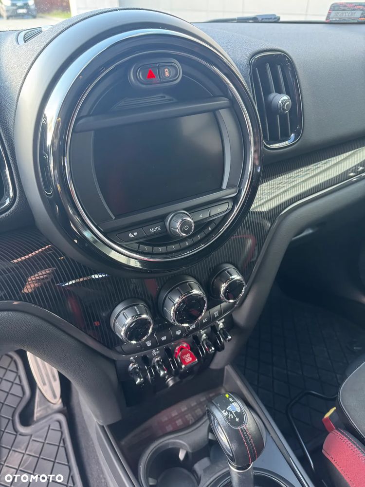 MINI John Cooper Works - 11