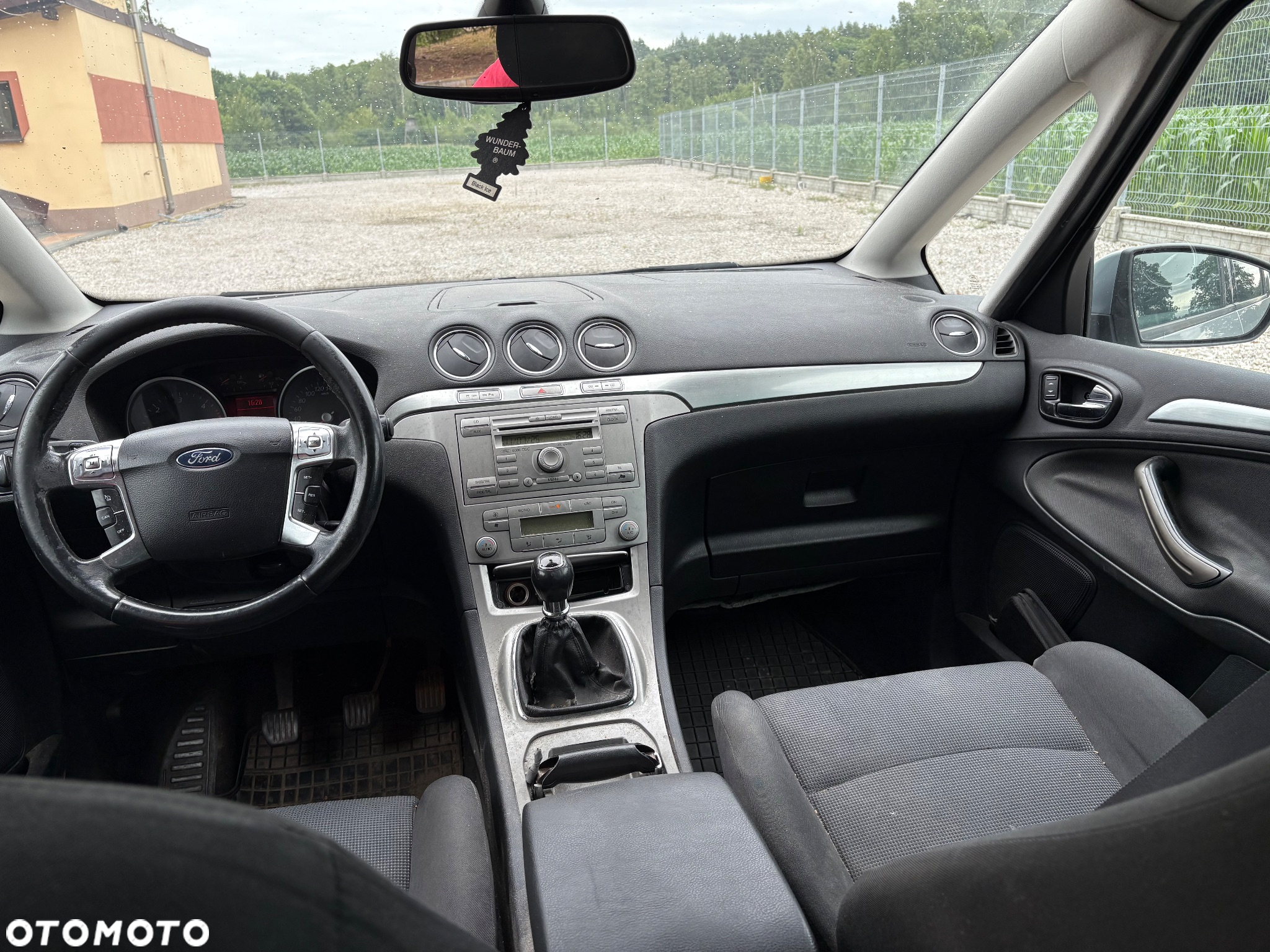 Ford S-Max - 8