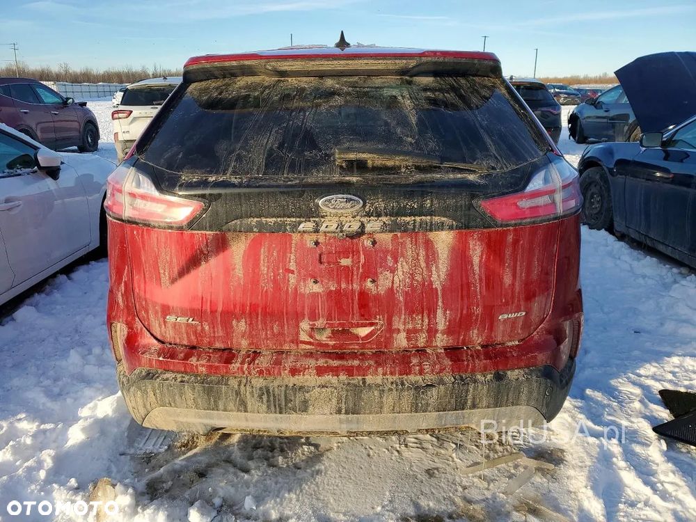 Ford Edge - 9