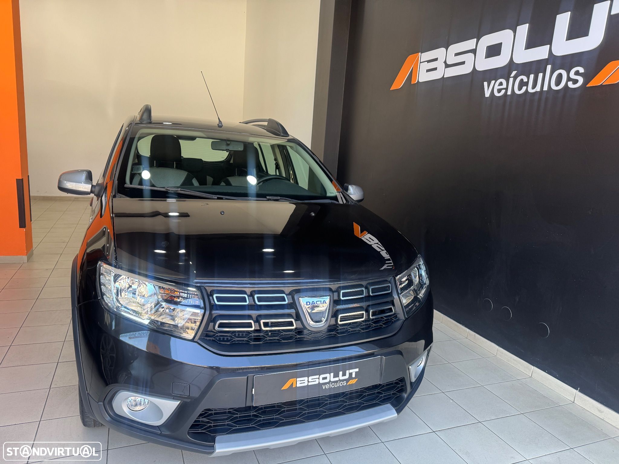Dacia Sandero 0.9 TCe Stepway - 1