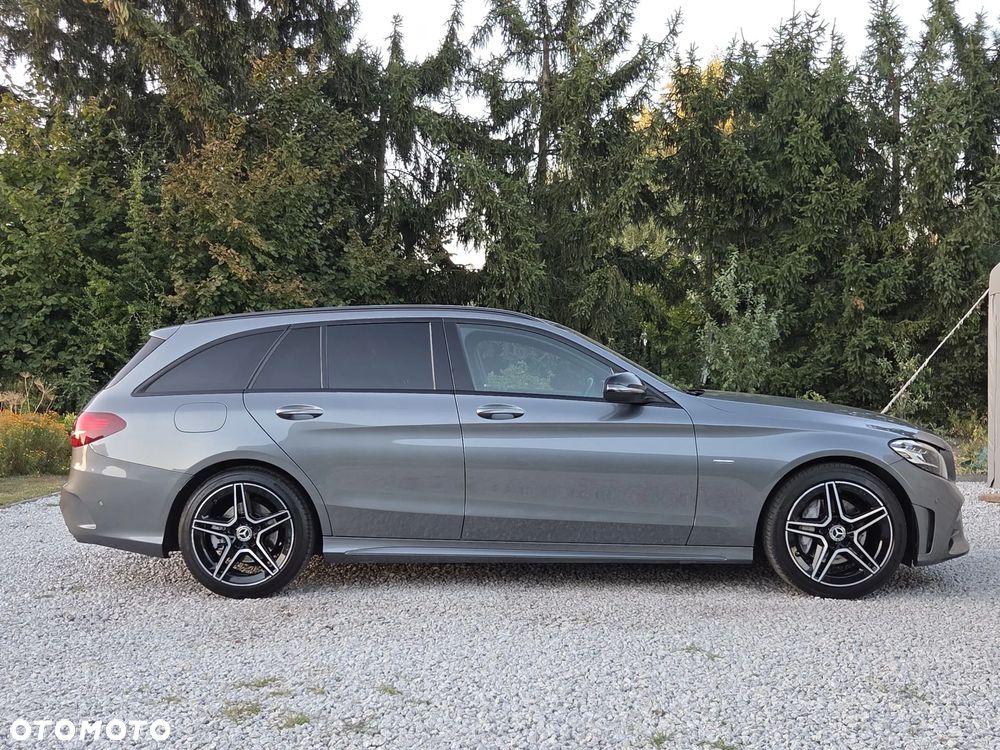 Mercedes-Benz Klasa C 220 d 9G-TRONIC Night Edition - 6