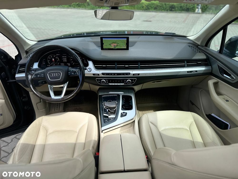 Audi Q7 - 19