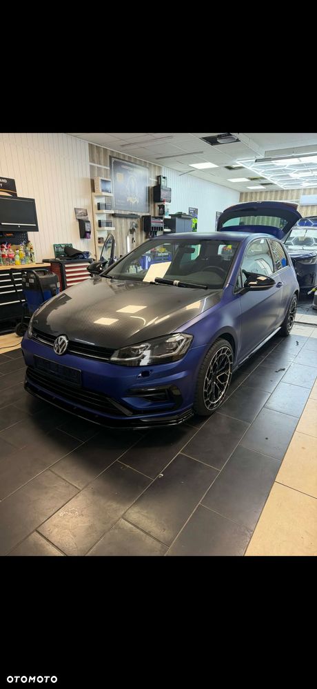 Volkswagen Golf - 9