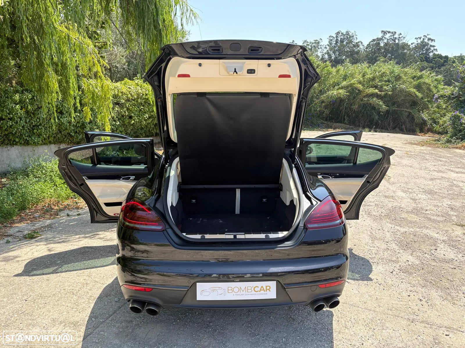 Porsche Panamera 4 E-Hybrid - 55
