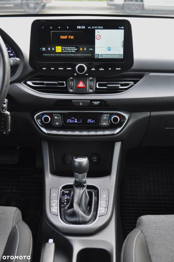 Hyundai i30 1.5 T-GDI 48V Premium DCT - 15