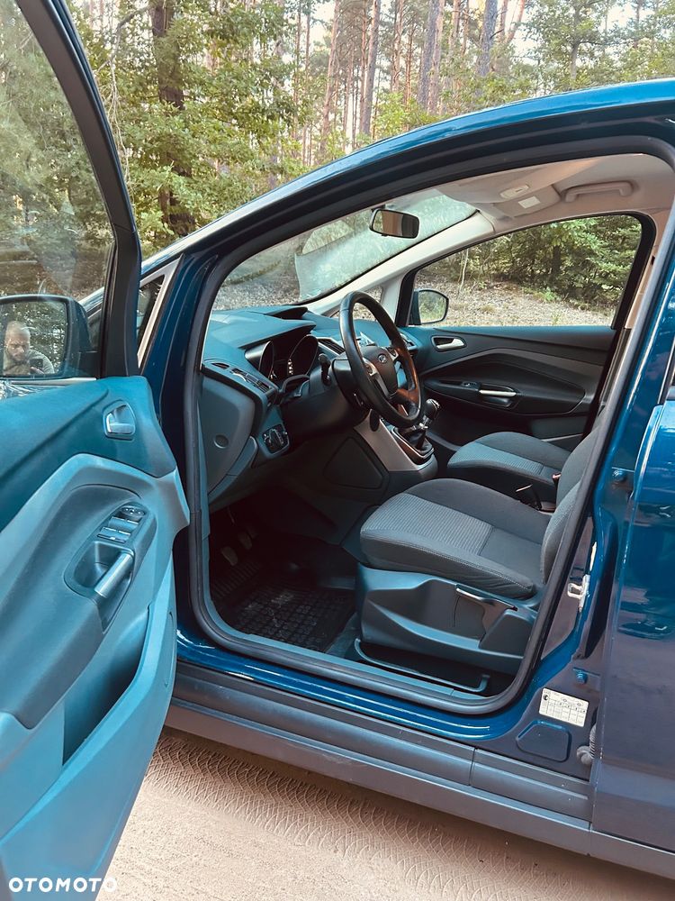 Ford C-MAX - 11