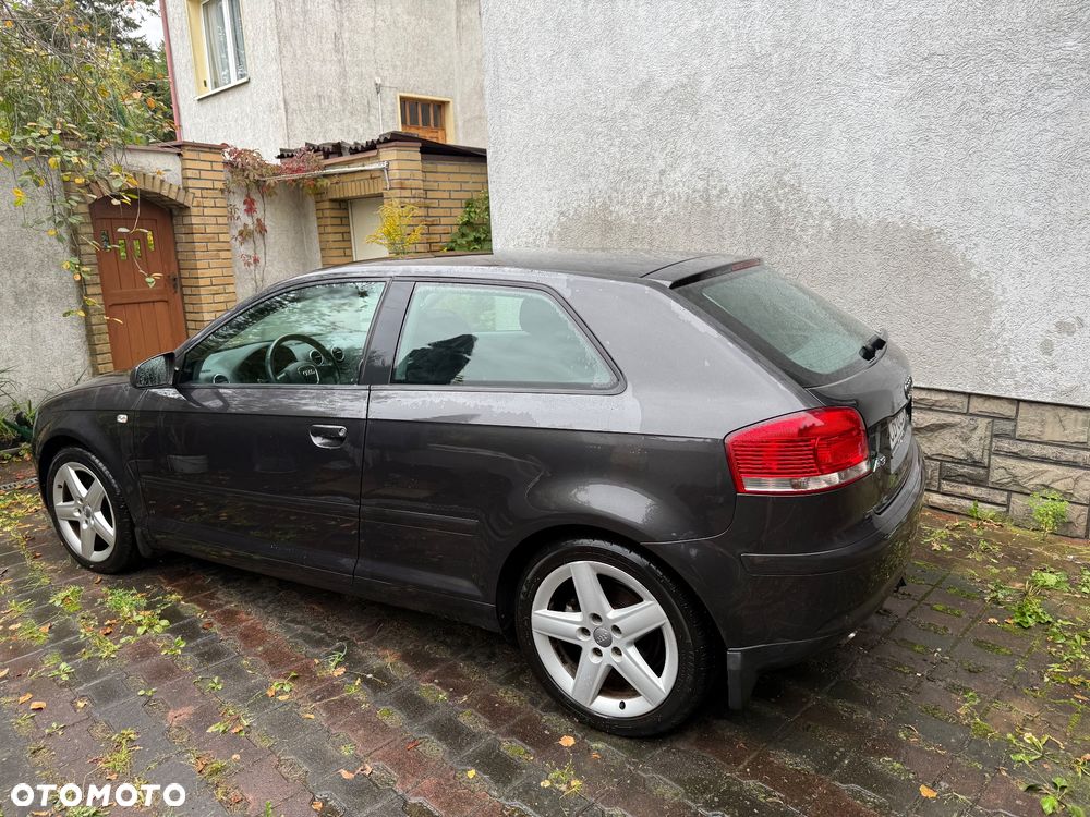 Audi A3 3-drzwiowe 2.0 TDI Ambiente - 7