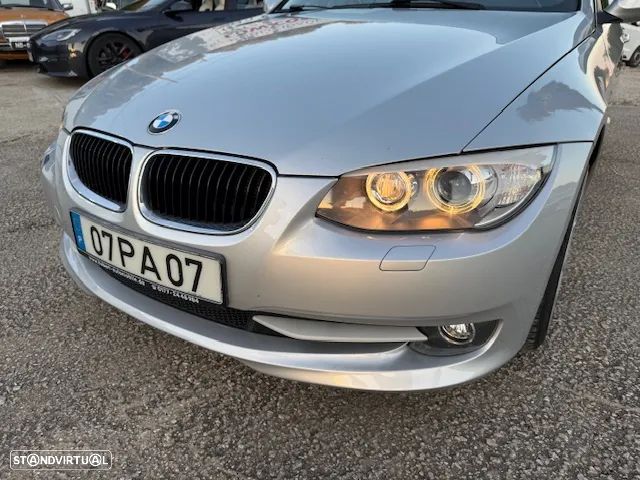 BMW 320 d Auto - 9