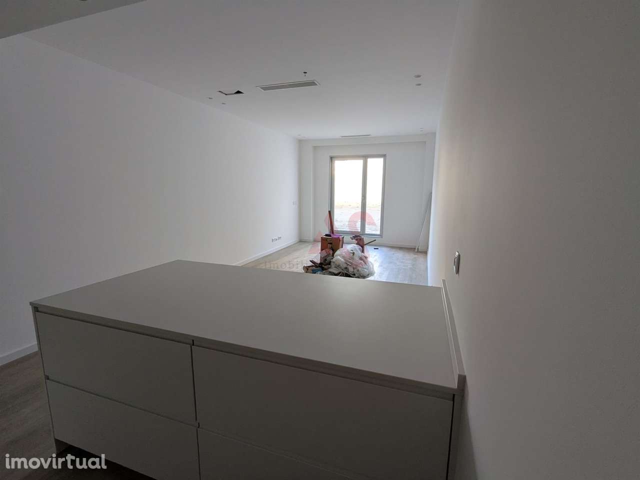 Apartamento T2 com Terraço – 333,70 m² + Arrumo 5,40 m² em Matosinhos - Grande imagem: 4/21