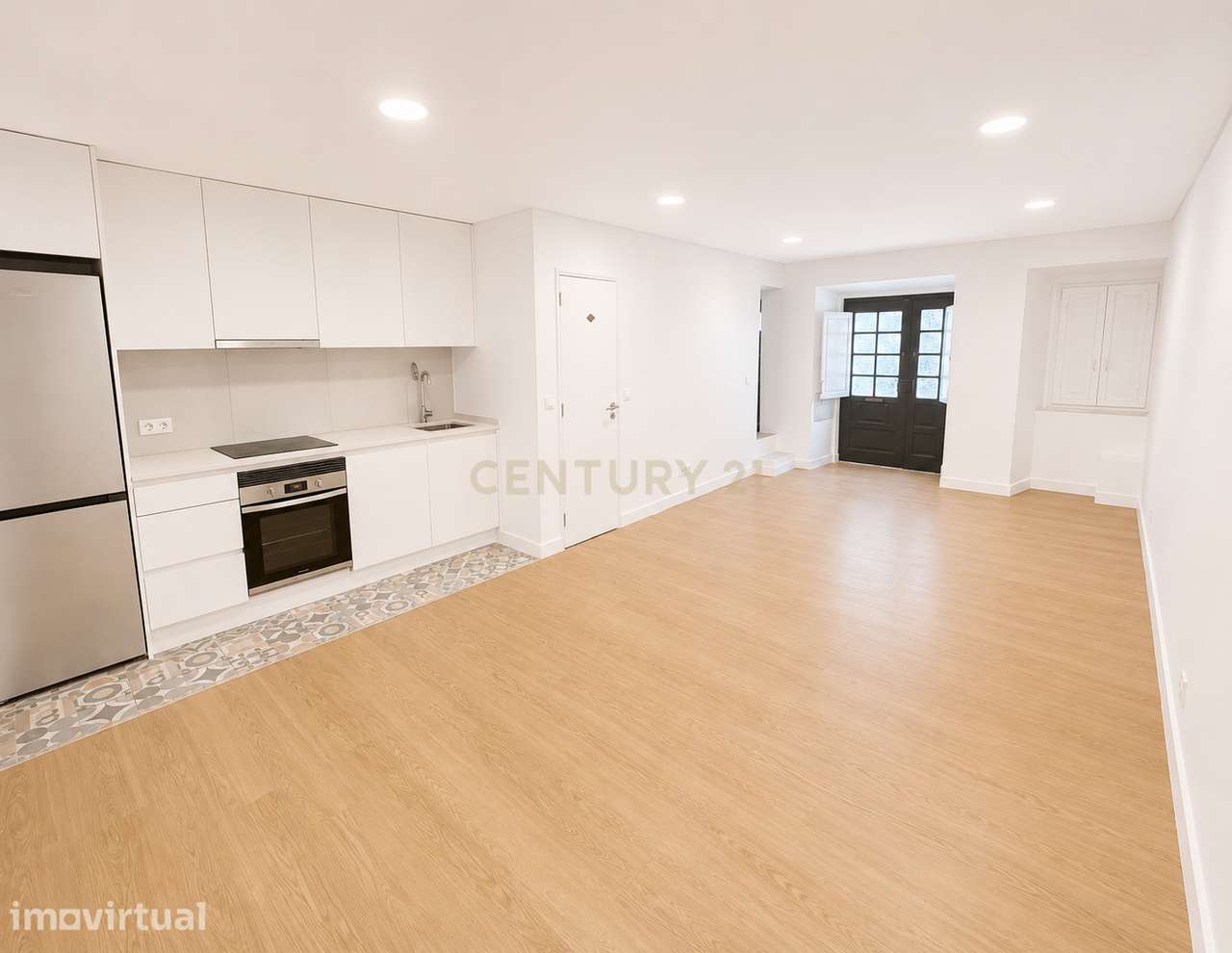 T2 de Charme, Totalmente Remodelado, no Coração Histórico de Setúbal a - Grande imagem: 3/15