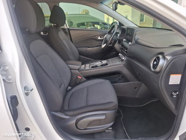 Hyundai Kauai 39 kWh Premium - 37