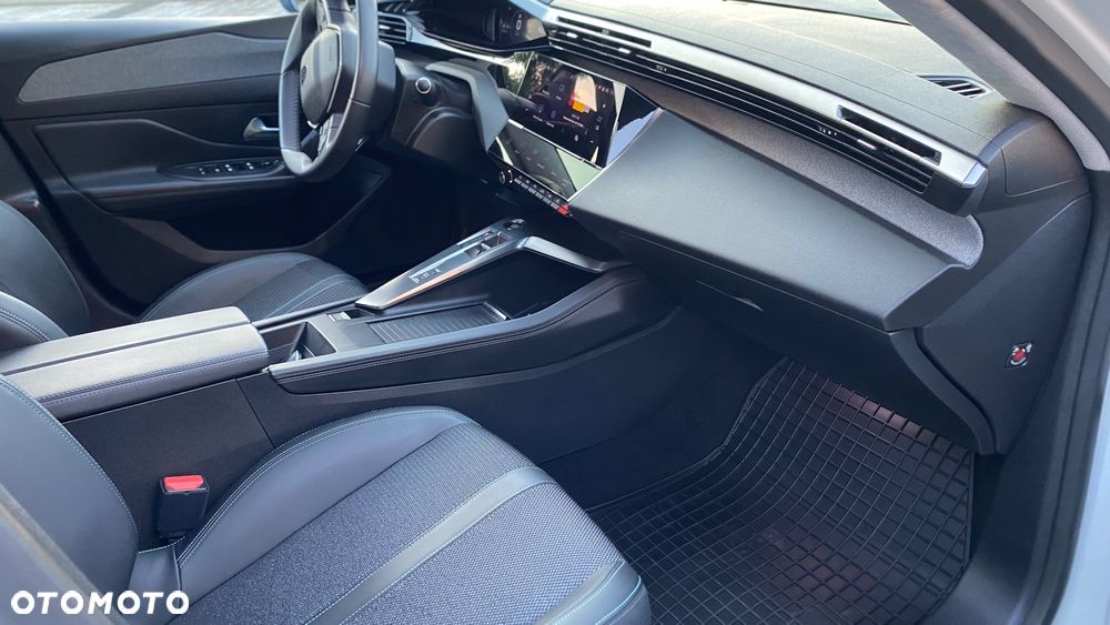 Peugeot 308 SW BlueHDi 130 EAT8 Stop & Start Allure Business-Paket - 16