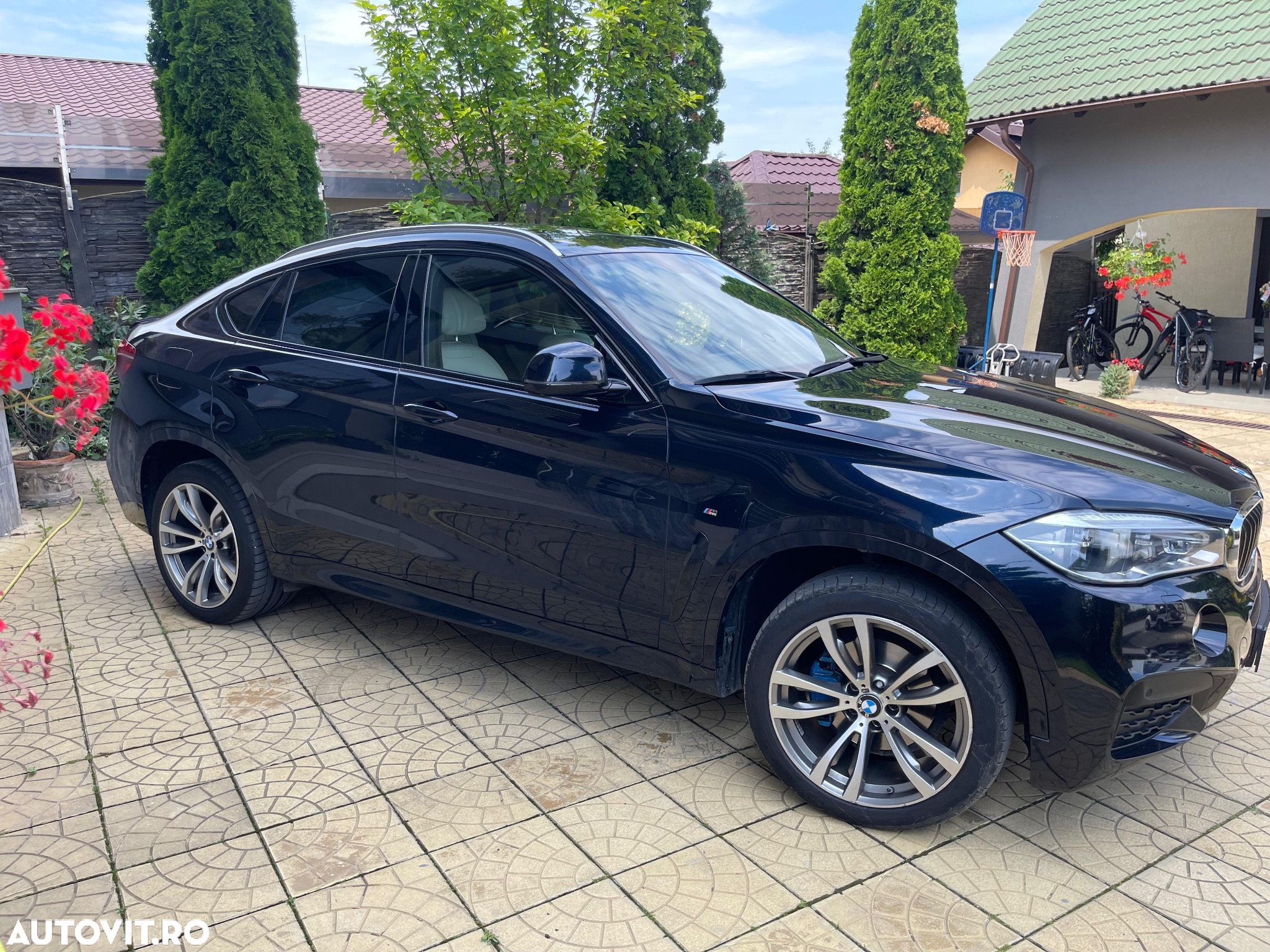 BMW X6 xDrive30d - 11