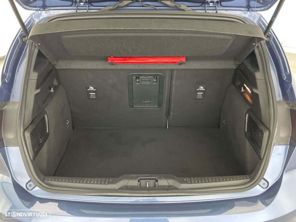 Ford Focus 1.0 EcoBoost MHEV ST-Line - 13