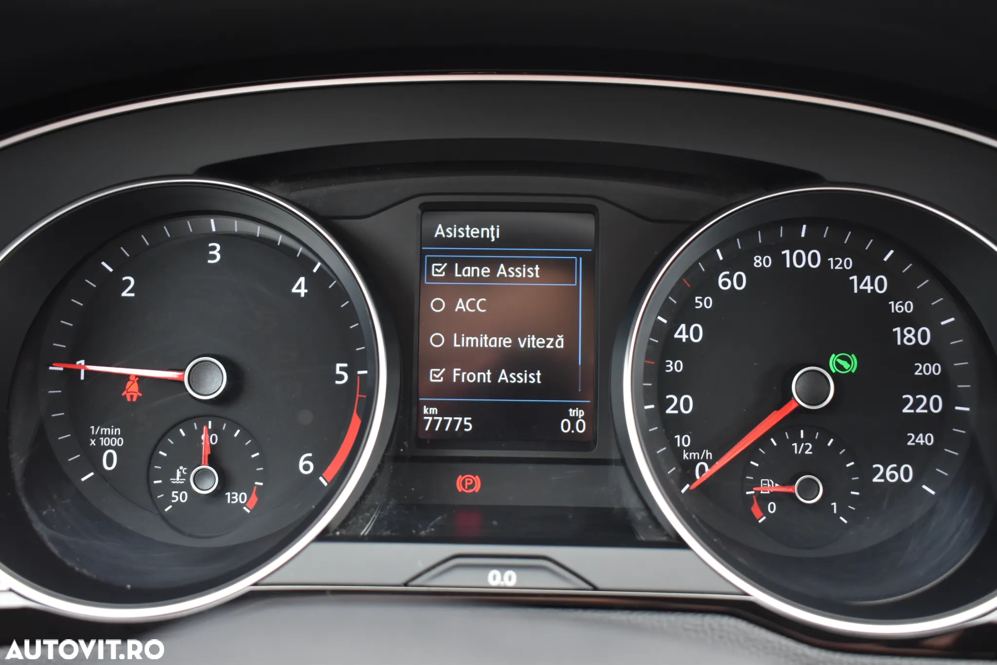 Volkswagen Passat 2.0 TDI SCR 4Mot DSG Highline - 40