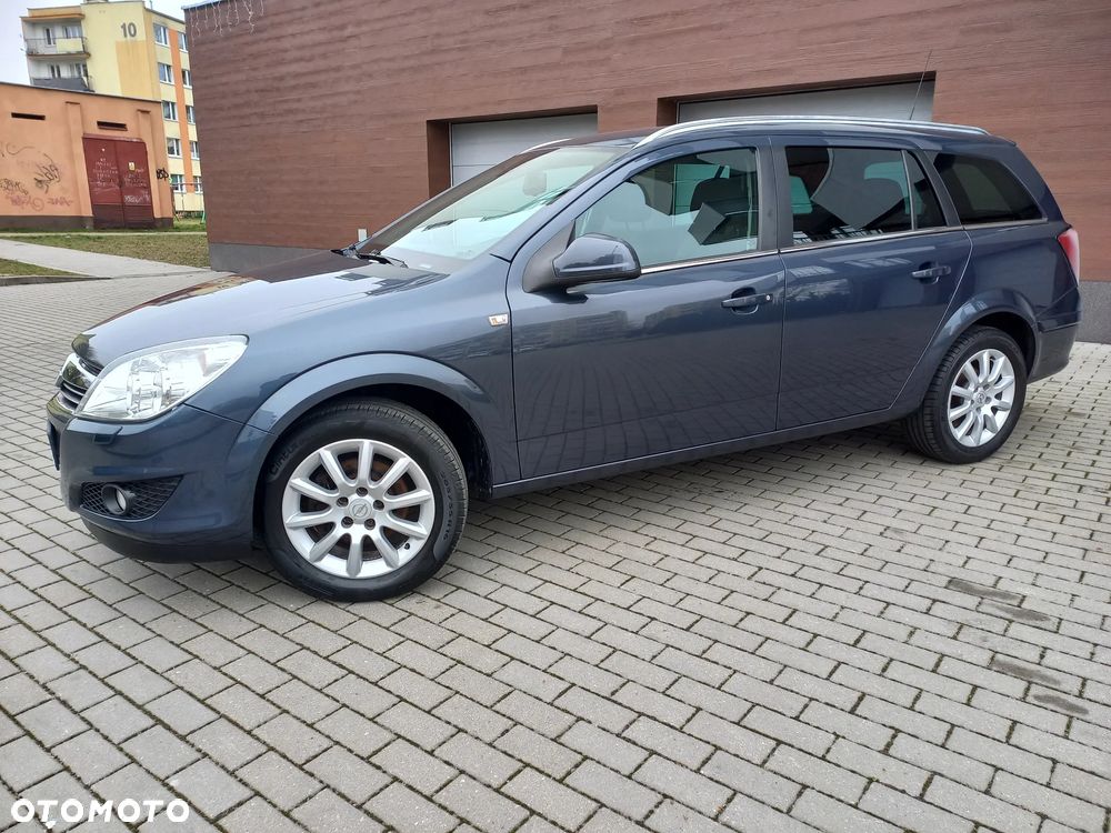 Opel Astra 1.8 Cosmo - 4