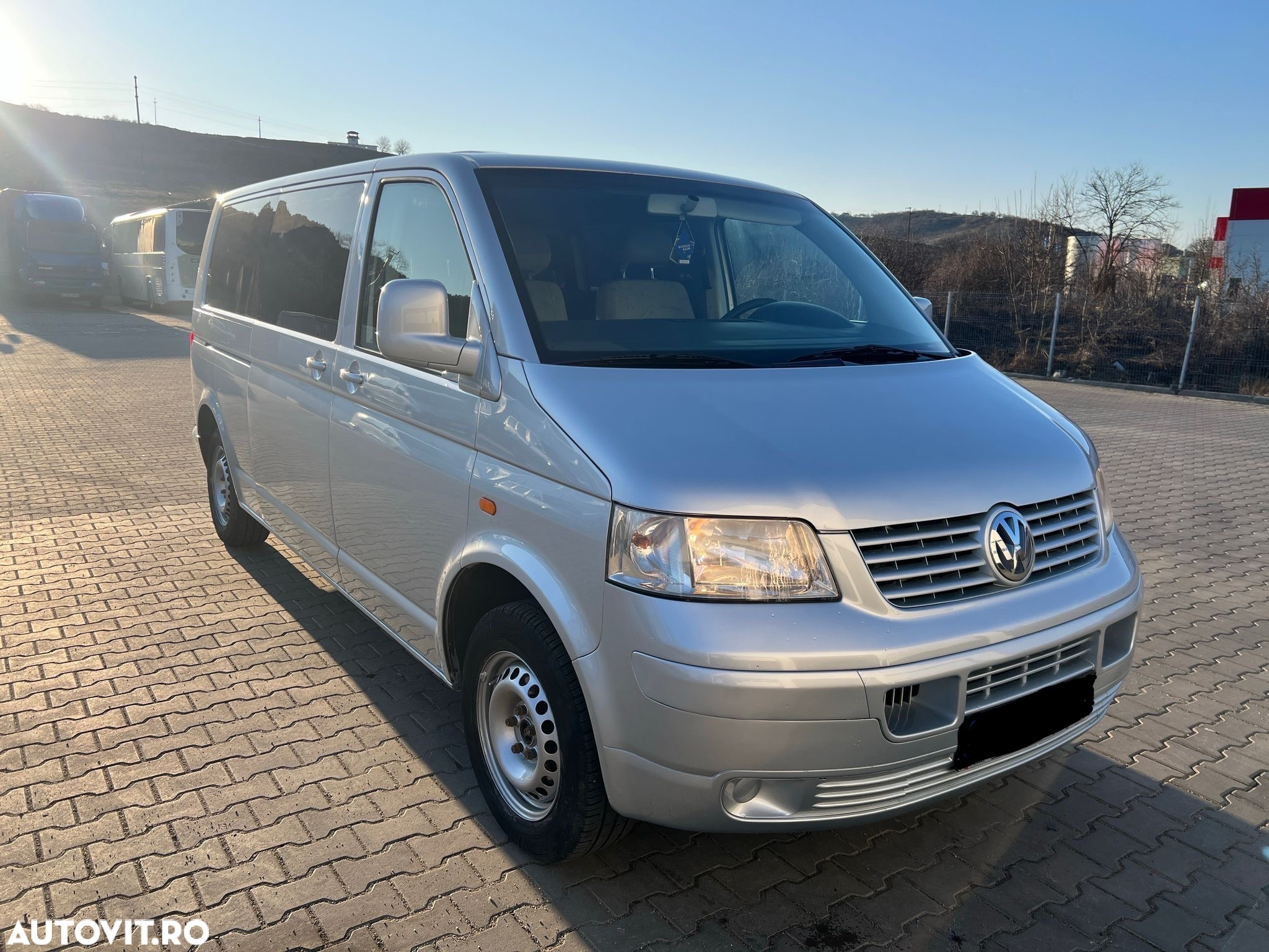 Volkswagen Transporter - 11