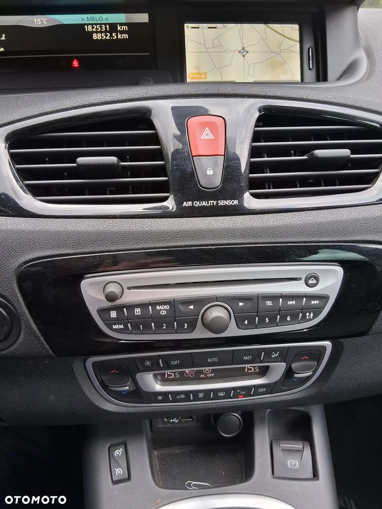 Renault Scenic 1.6 dCi Bose - 17