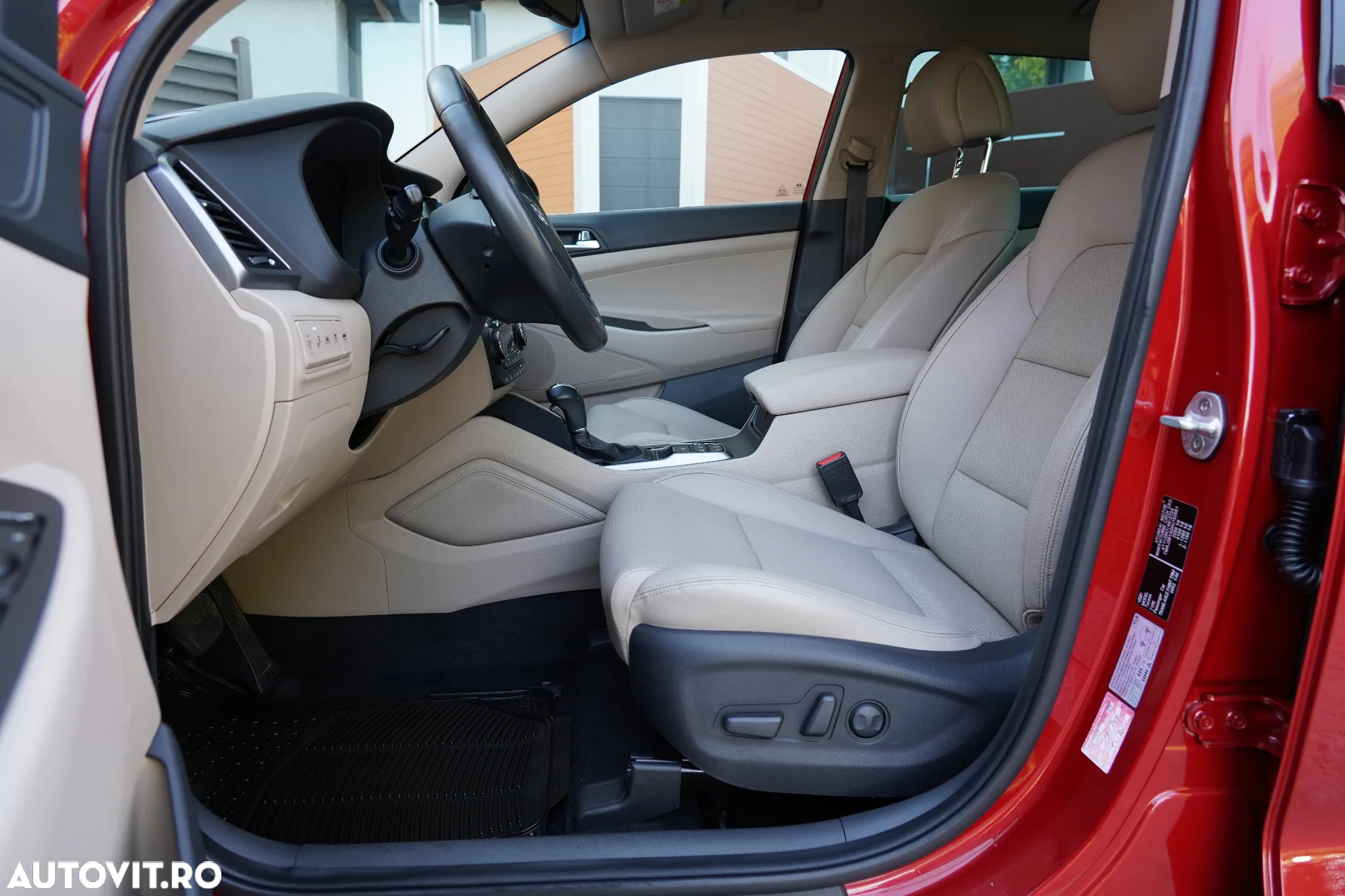 Hyundai Tucson 2.0 CRDI 4WD 6AT Premium+ - 7