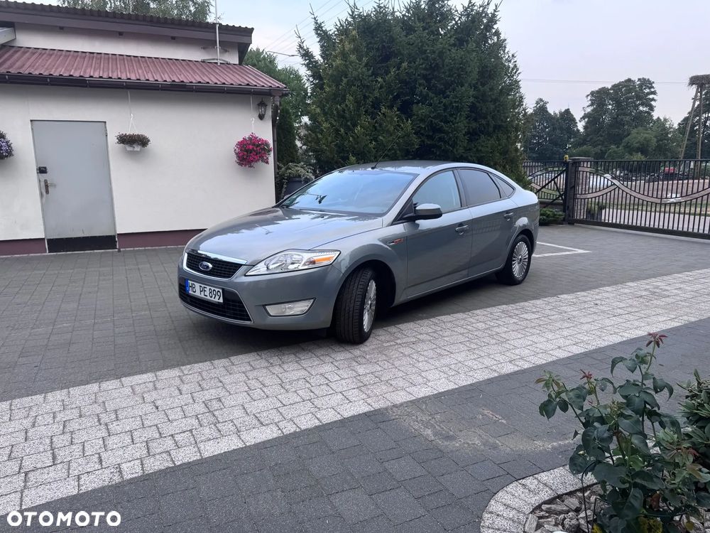 Ford Mondeo - 23