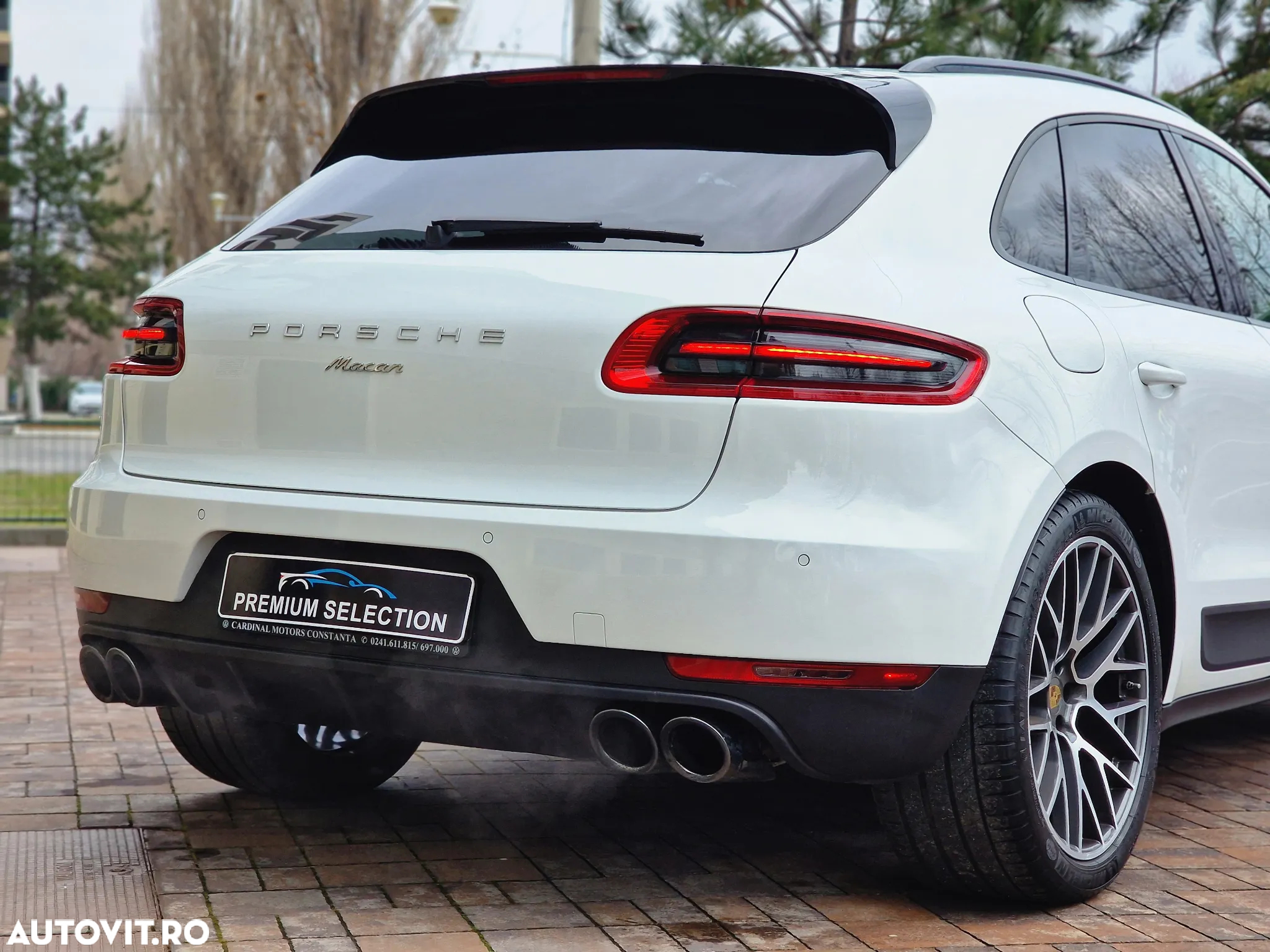 Porsche Macan Standard - 21
